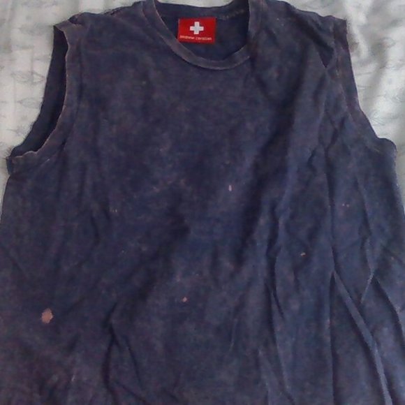 Blue washed out Tank top with little hints of pink - Picture 1 of 4